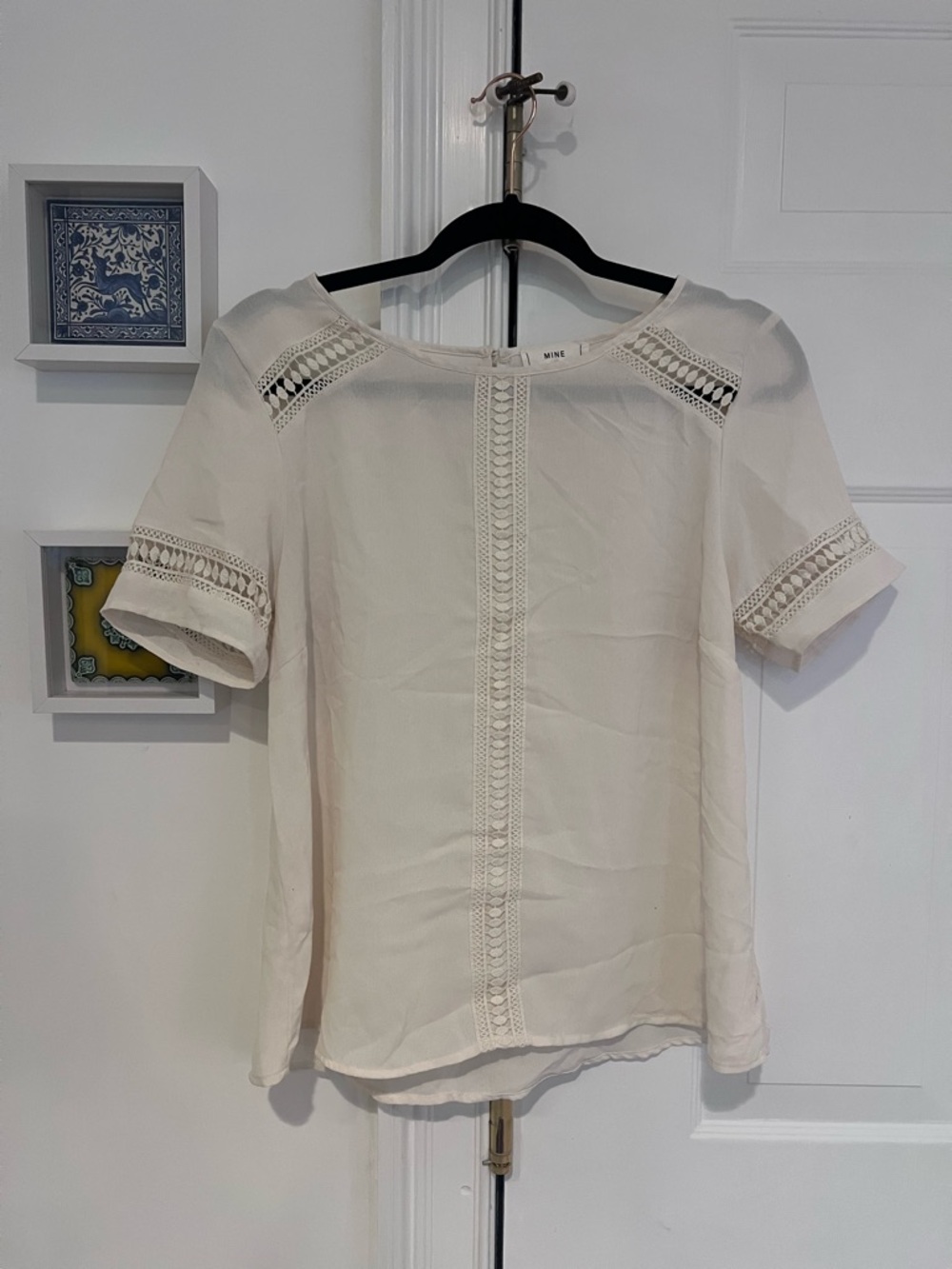 Woven Lace-Trim Short Sleeve Top - Cream M
